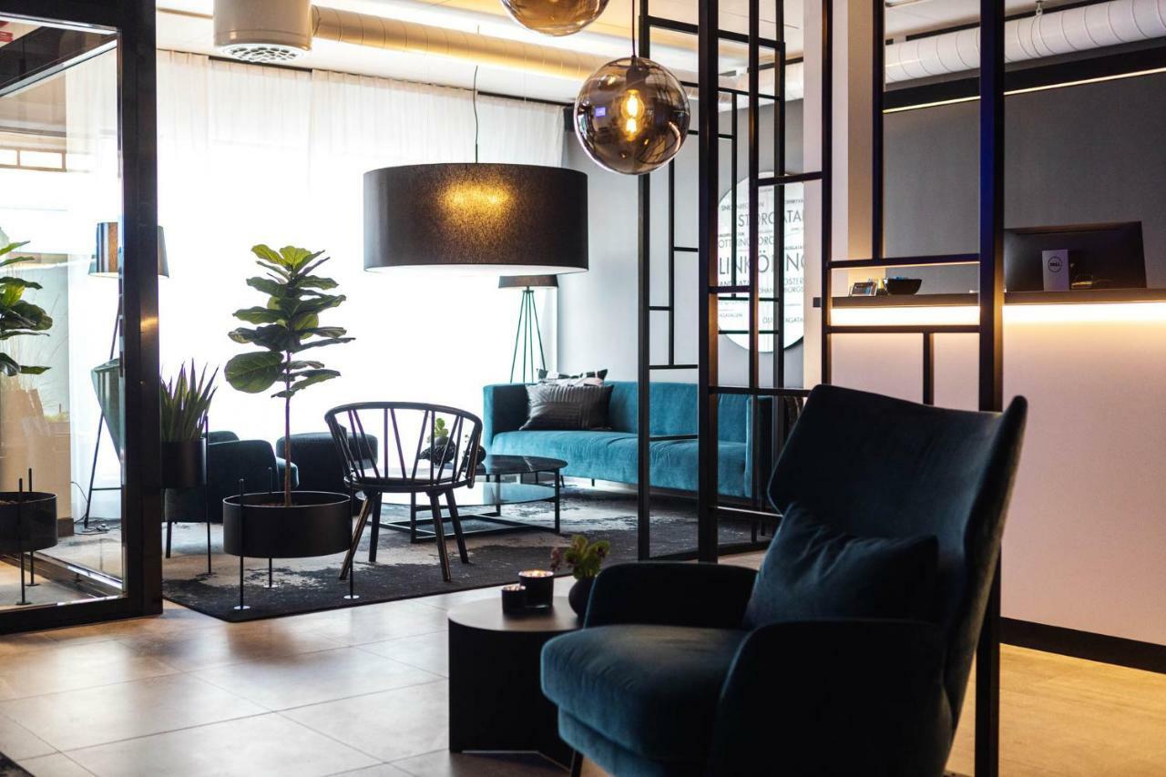 Sky Hotel City Apartments 林雪平 外观 照片